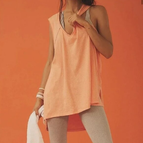 Free People FP Movement City Vibes Tank in Wild Papaya, oversized, size Small - Picture 2 of 11